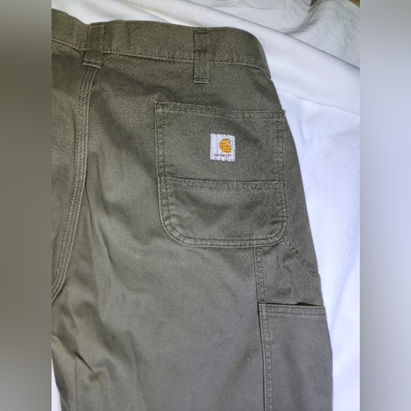 Carhartt Relaxed Fit Olive Green Men's Pants - Picture 1 of 10